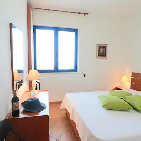 Lovely Rossana House In The Centre Of Vakantiehuis Otranto